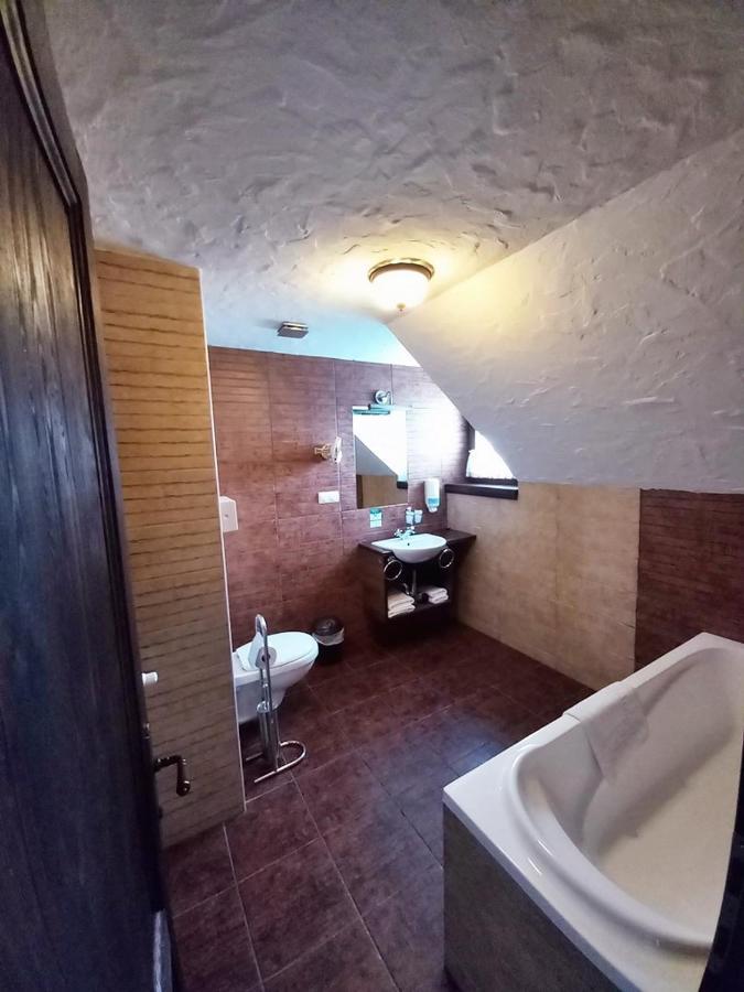 Bed and Breakfast Sári Csárda Panzió Dunakiliti Exterior foto